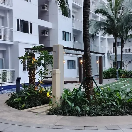 Shore Residences Tower D1 Pasay City Direct To Pool Unit By Heart