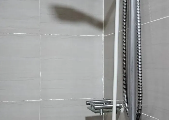 Shore Residences Tower D1 Pasay Direct To Pool Unit By Heart